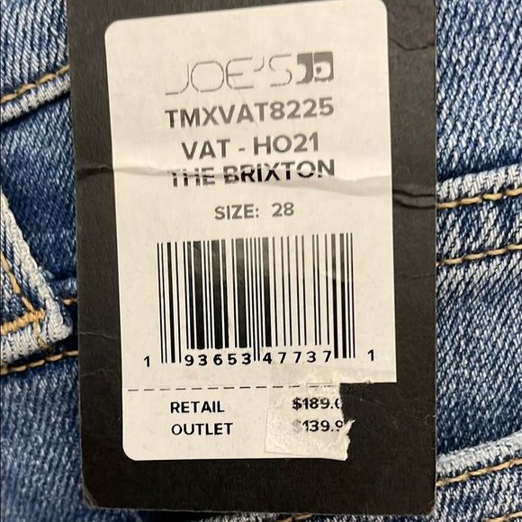 Joe's Jeans “ The Brixton” size 28 - Picture 4 of 6